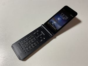 IZ259 docomo F-03L 8GB ブラック