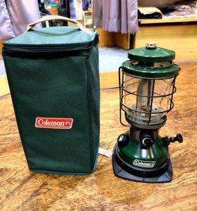 Coleman コールマン ランタン 2000-750J ？　ケース付き　