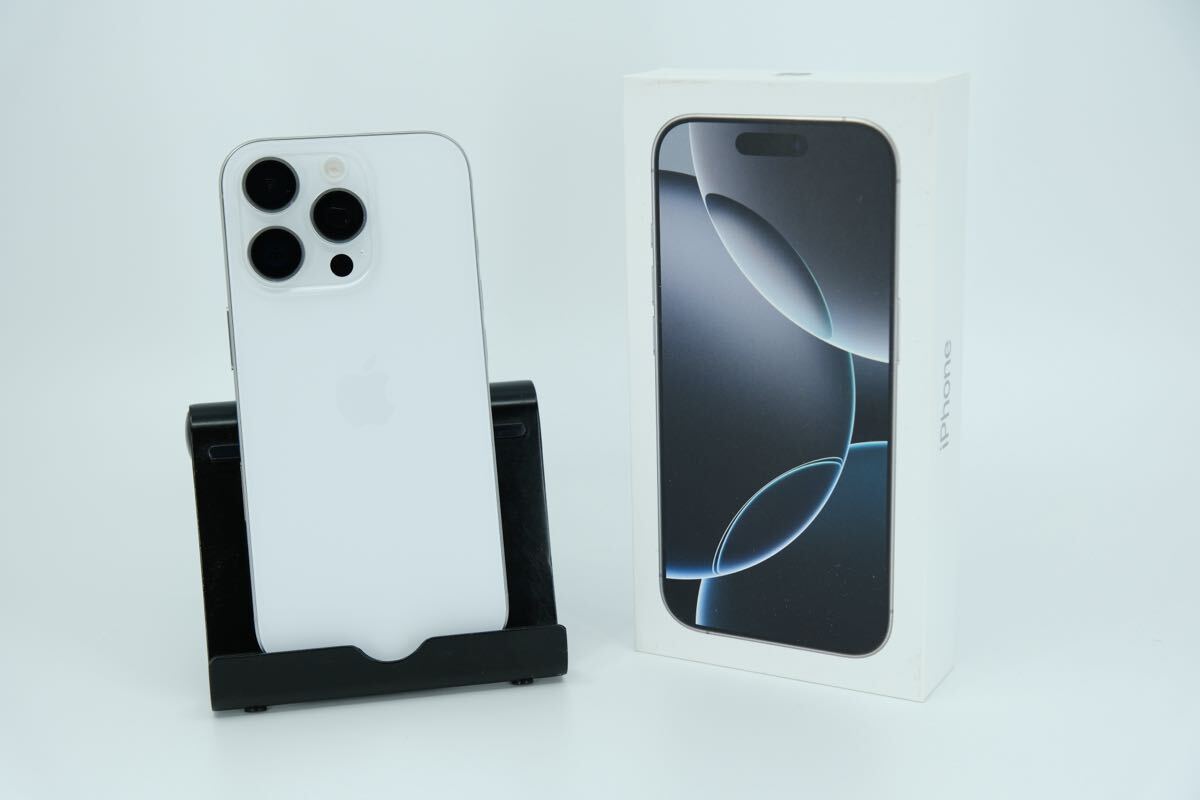 極美品/バッテリー容量100%】SIMフリーiPhone11 128GB 黒 iPhone1の 
