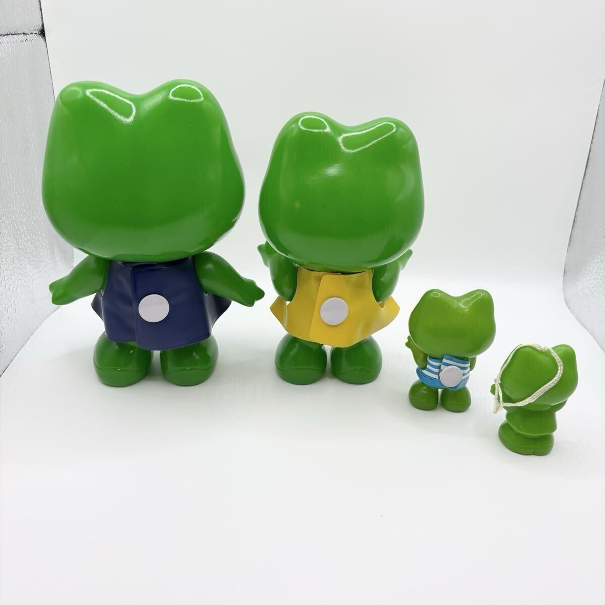 は*ら様 興和製薬　ケロちゃん　黒　激レア ソフビ フィギュア　マスコット　昭和 ビッグなソフビ ケロコロ 興和 ケロちゃん コロちゃん 蛙ケロヨン大