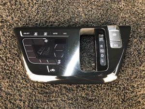 デイズ 純正 パネルのYahoo!オークション(旧ヤフオク!)の相場・価格を