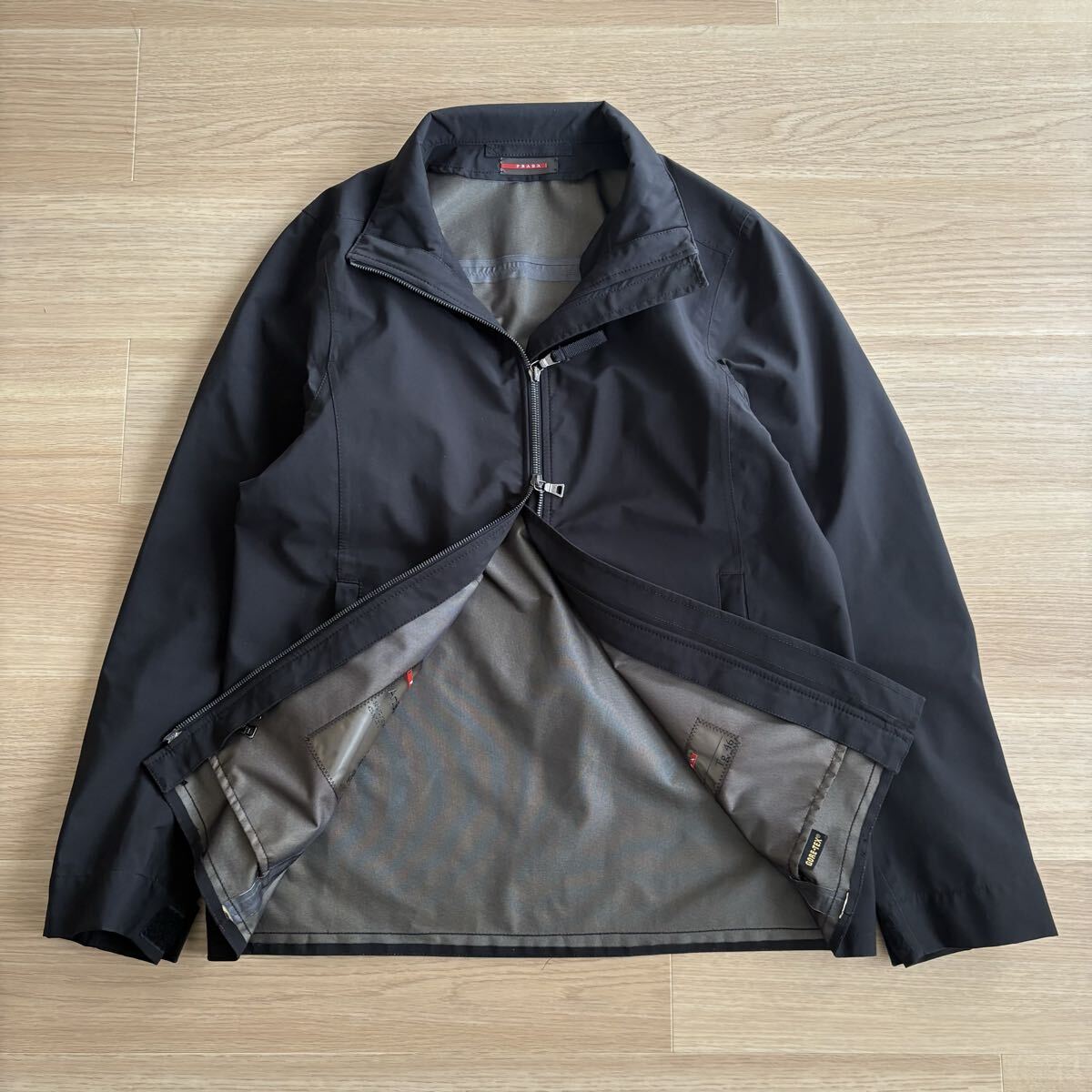 90s PRADA SPORT プラダスポーツ ナイロンジャケット 古着 00s