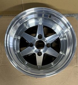 15インチ 9jの値段と価格推移は？｜49件の売買データから15インチ 9jの