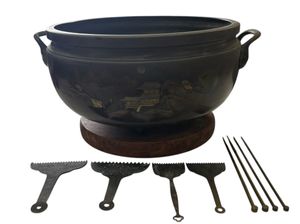 銅製火鉢の値段と価格推移は？｜18件の売買データから銅製火鉢の価値が