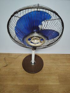 レトロ 扇風機 ナショナルのYahoo!オークション(旧ヤフオク!)の相場