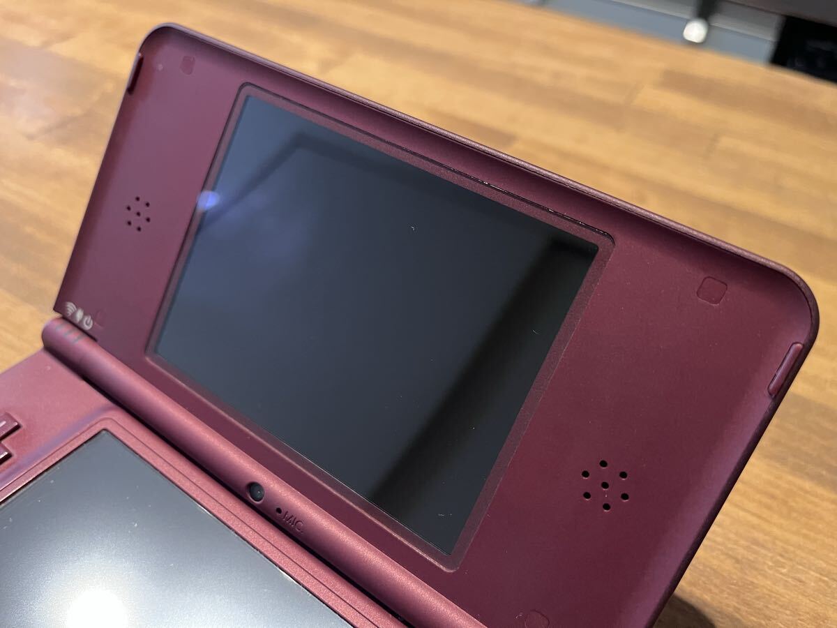 中古品売り切り】ニンテンドーDSi LL ワインレッド 本体 箱 説明書付き