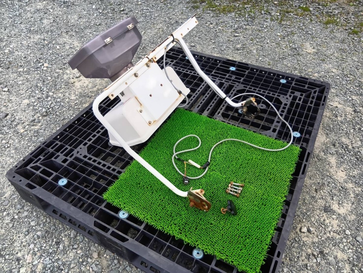 イセキ こまきちゃん SCS-30 除草剤散布機 ISEKI 中古現状 三重県から