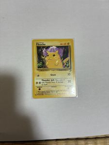 ポケモンカード ピカチュウ 海外の値段と価格推移は？｜34件の売買
