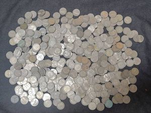 100ウォン 硬貨の値段と価格推移は？｜38件の売買データから100ウォン