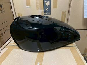 ゼファーχ 外装の値段と価格推移は？｜51件の売買データからゼファーχ