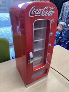 コカコーラ 冷蔵庫の値段と価格推移は？｜9件の売買データから