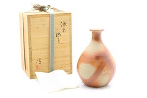 伊勢崎淳 花瓶の値段と価格推移は？｜6件の売買データから伊勢崎淳