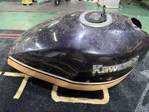 ゼファー400 タンクの値段と価格推移は？｜182件の売買データから