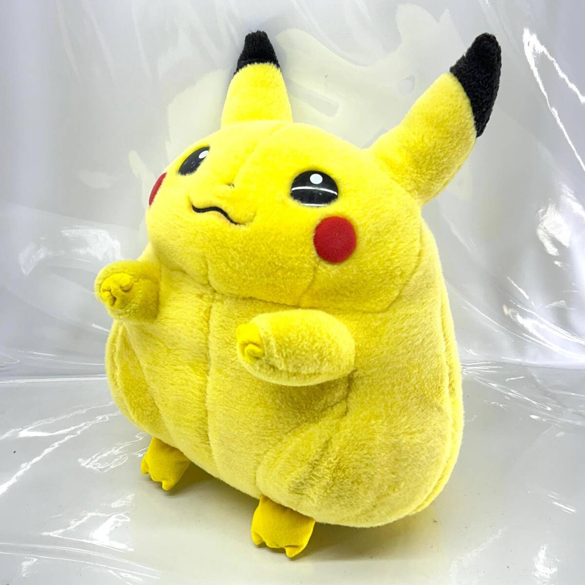 等身大ピカチュウぬいぐるみの値段と価格推移は？｜4件の売買データ