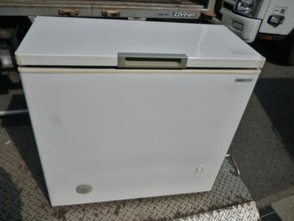 サンヨー 冷凍ストッカー 117L SCR-C120 W92D40H88cm 冷凍庫(冷凍庫
