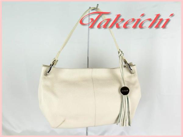 【フルラ】レザー★ショルダー バッグ チャーム付 ホワイト/G061