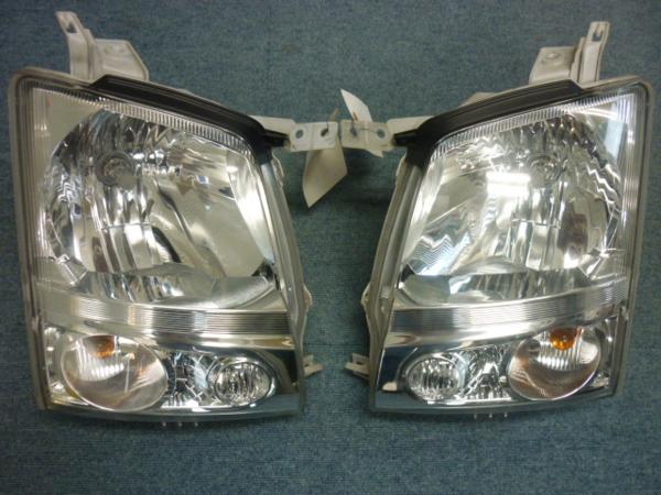 N049◆AZワゴン◆MJ21S◆ヘッドライト左右◆KOITO 100-59051