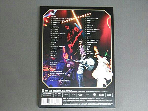 TOUR2010 go on the “RAZZLE DAZZLE ＜初回生産限定盤＞