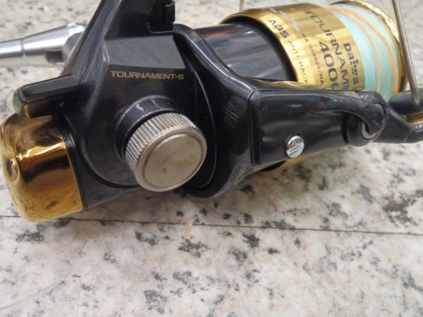 中古！ダイワのトーナメント4000S_10
