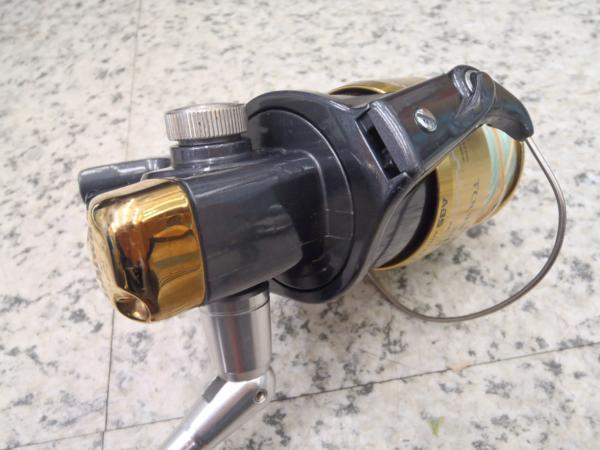 中古！ダイワのトーナメント4000S_6