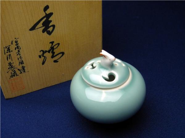深川製磁☆うさぎ 1号香炉1P（木箱入）☆未使用品(j0141)