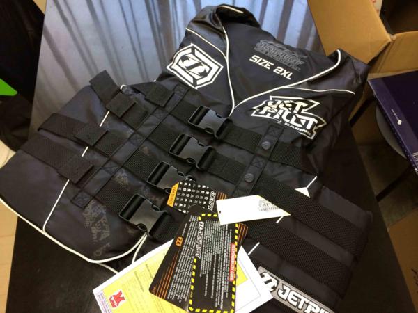 ラス JCI予備検査承認 ライフジャケット JETPILOT　Black　XXL