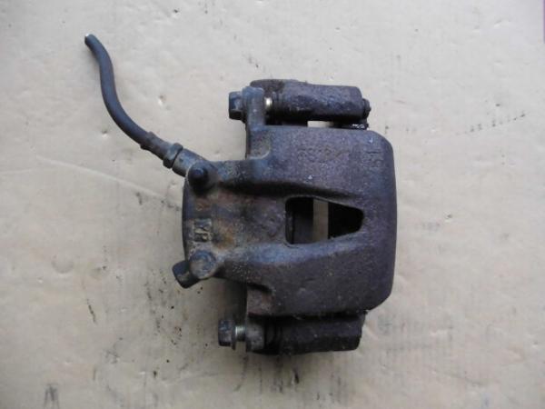 キャンターガッツ FB511B　左フロントキャリパーＨ9　FB501Ｂ