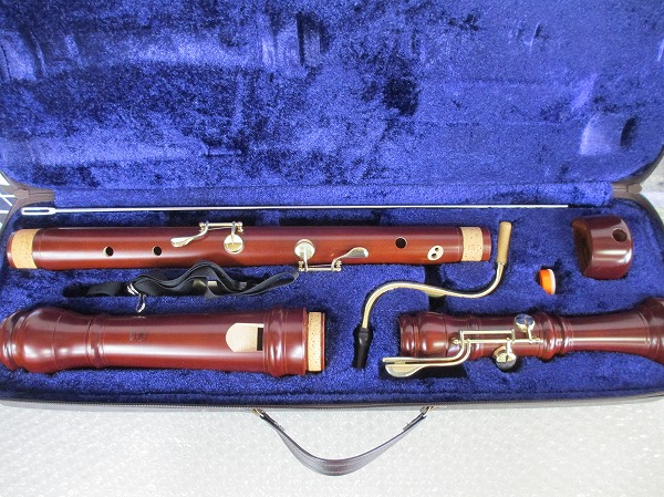 YAMAHA YRB-42 バスリコーダー 管楽器 ケース等付属 YAMAHA YRB-42 バスリコーダー 管楽器 ケース等付属 YAMAHA YRB-42