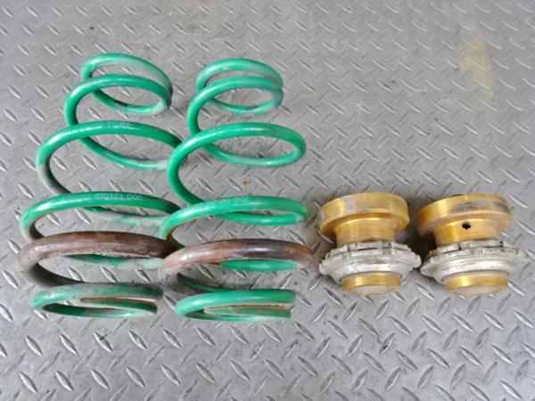 最新な トヨタncp30bb Tein車高調 サスペンション 最新な トヨタncp30bb Tein車高調 サスペンション