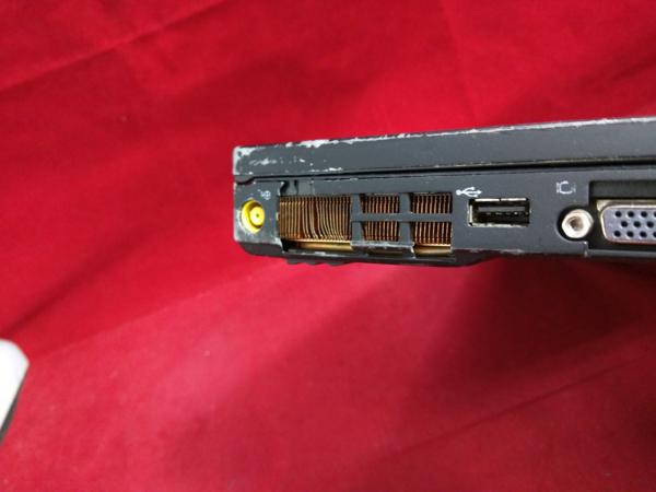 ジャンク【Lenovo】ThinkPad X201i Core i3 M 330/2G/HDD無; Lenovo