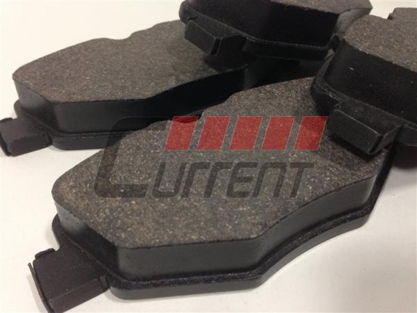 [新品！] ベンツ Eクラス (W211) フロントブレーキパッド