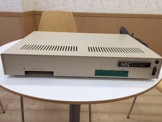 z*g様 NEC　PC-8011　パーソナルコンピュータ拡張ユニット　１台 NEC PC-8011拡張ユニット(PC-8001用)+マニュアル付き(パソコン)｜売買