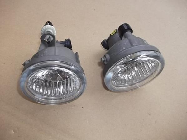 『A42』KGC30，1KRFE，パッソ，左右 フォグライトセット，1-31z