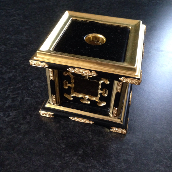 仏具 りん台 おりん リン 金具 八猪目 大谷派 真宗 東本願寺