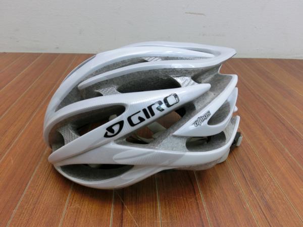 AA00674 Giro Atmos ヘルメット サイクリング Mサイズ ケース付