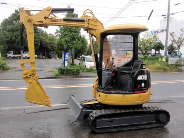 ミニユンボ MITSUBISHI MM30SR 塗装・マルチ・倍速・Aロック付