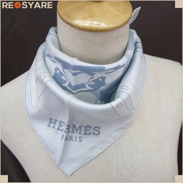 美品*エルメス*シルク*三角*スカーフ*馬車柄*ブルー*12235