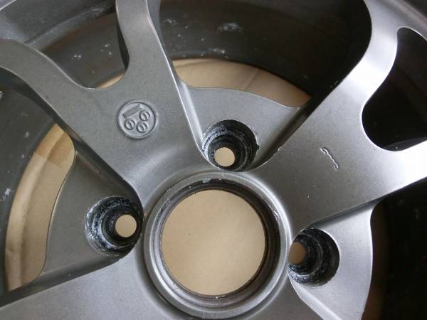 RSワタナベ サイクロンマグネシュウムホイール6.5J×15＋35(社外品