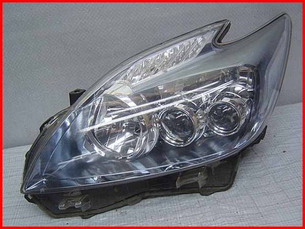 ZVW30 前期プリウス LED左ヘッドライト左ライト KOITO 47-30