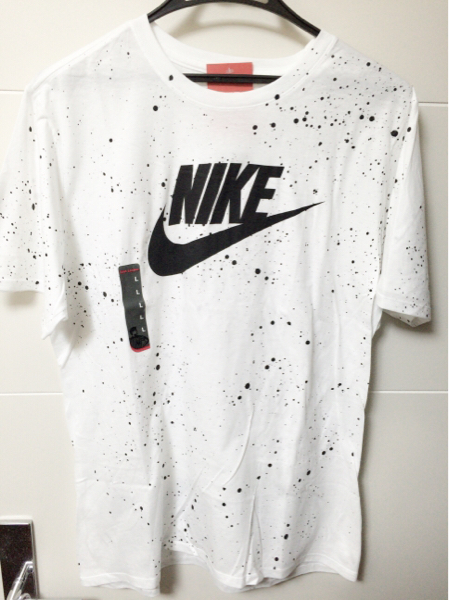 Nike Graphic T-shirt OFF WHITE Lサイズ
