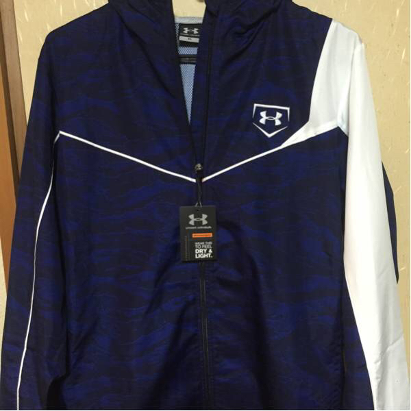 新品！アンダーアーマー ウインドジャケット 野球 XL 上下 迷彩