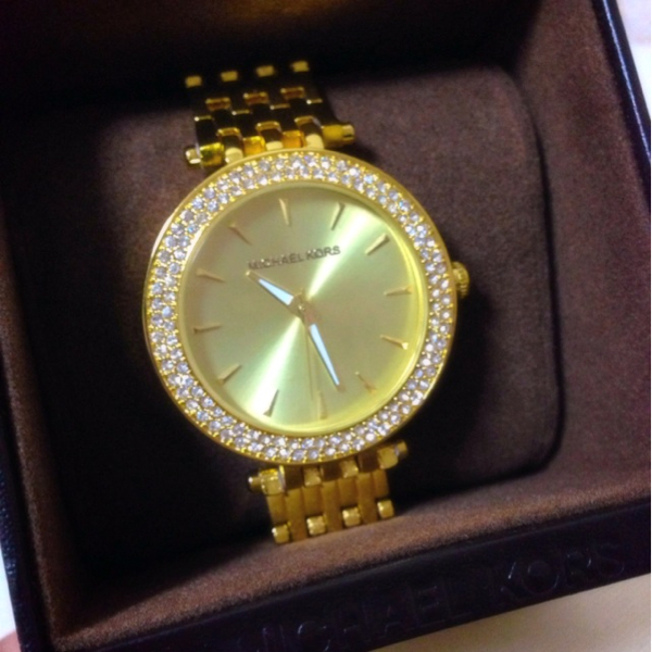 マイケルコース　時計　美品　送料無料にて　