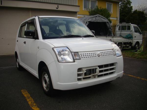 燃費の良い5速4ドアアルトバン車検2年付（予備検付） 【公式通販】
