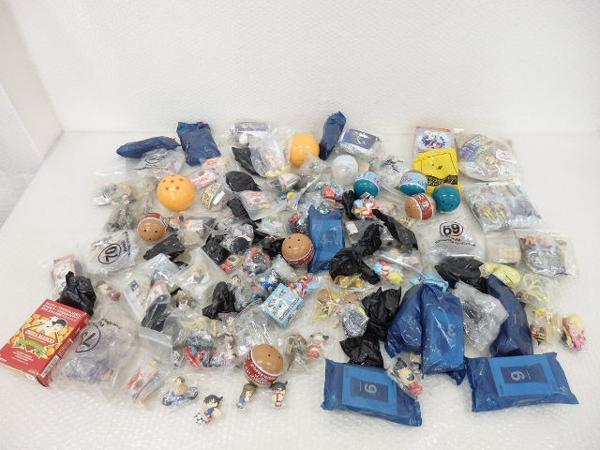 処分フィギュア聖闘士星矢，NARUTO，名探偵コナン，アトム他[梱0.3]