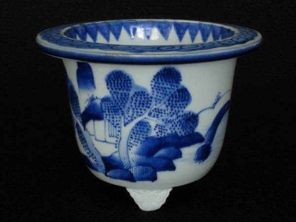 古伊万里　染付　茅屋山水図外縁立足丸　蘭鉢　植木鉢　盆器