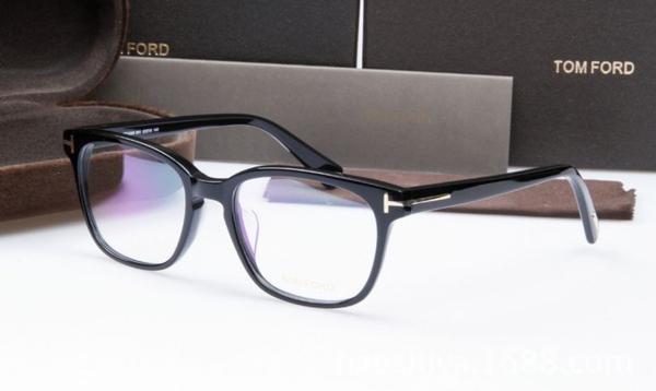 送料無料※TomFord トムフォード メガネフレーム TF5366 黒