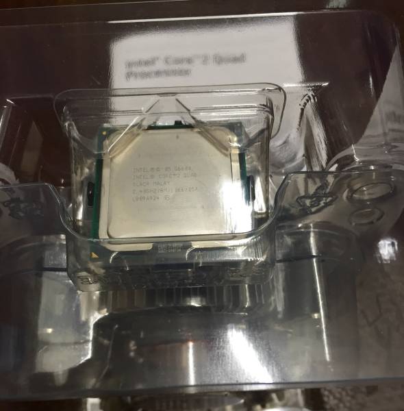 Core 2 Quad Q6600 2.40GHz FSB1066MHz LGA775 8MB SLACR 即決有