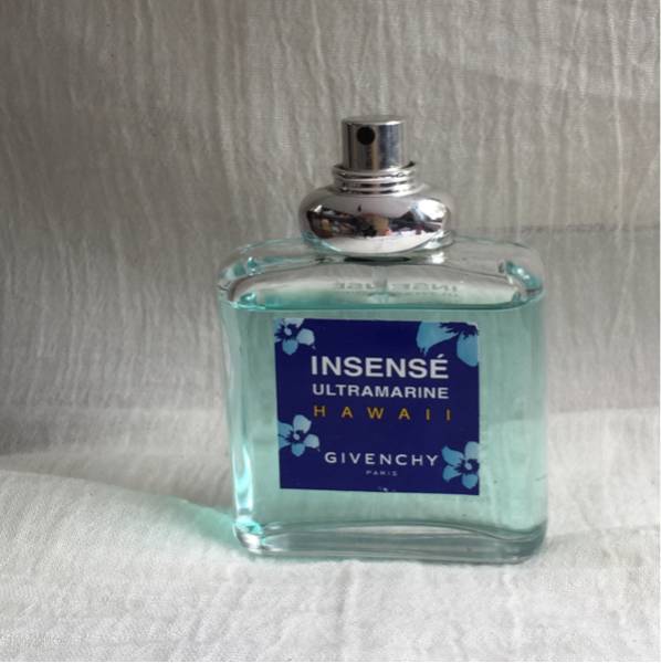 ジバンシー　ウルトラマリン　ハワイ　50ml　廃盤