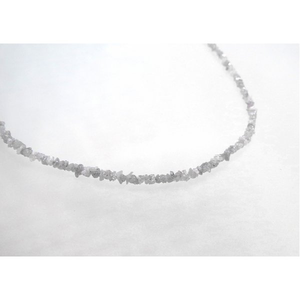 ホワイトダイヤ15ctラフクリスタル ラウンドネックレス