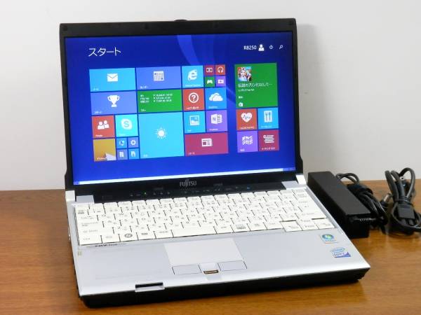 FMV-R8250★Dual Core CPU 搭載★Win8.1Pro★1.2G/80G/12.1W